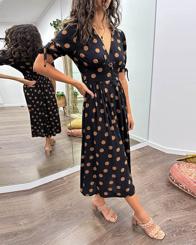 Mina - Polka Dot Jurk met Diepe Puntige Halslijn