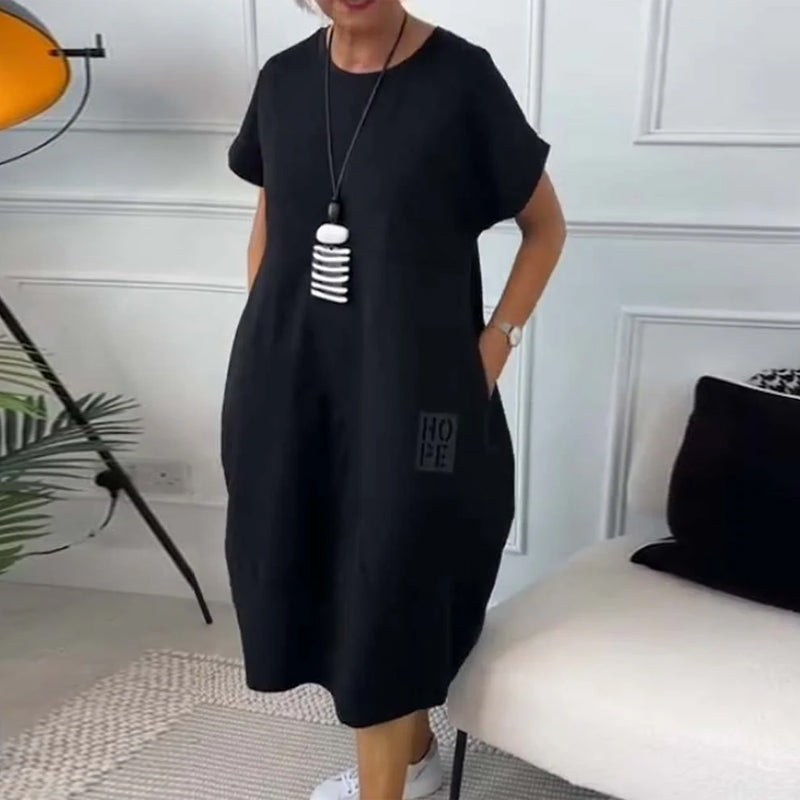 Marie™ - Casual jurk met korte mouwen en letterprint
