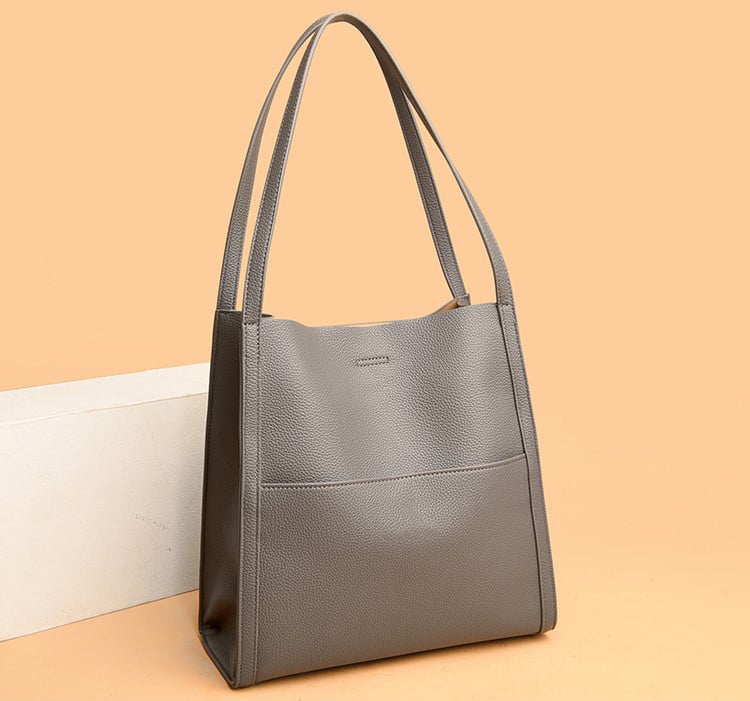 Corinne™ - Elegante en ruime leren schoudertas