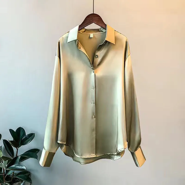 Leyla - Stijlvolle Santijnen Blouse