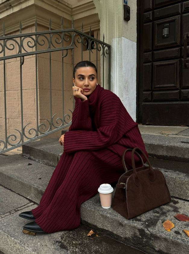 Jeanne - De mooiste set voor de aankomende winter!https://admin.shopify.com/store/8f198e-ff