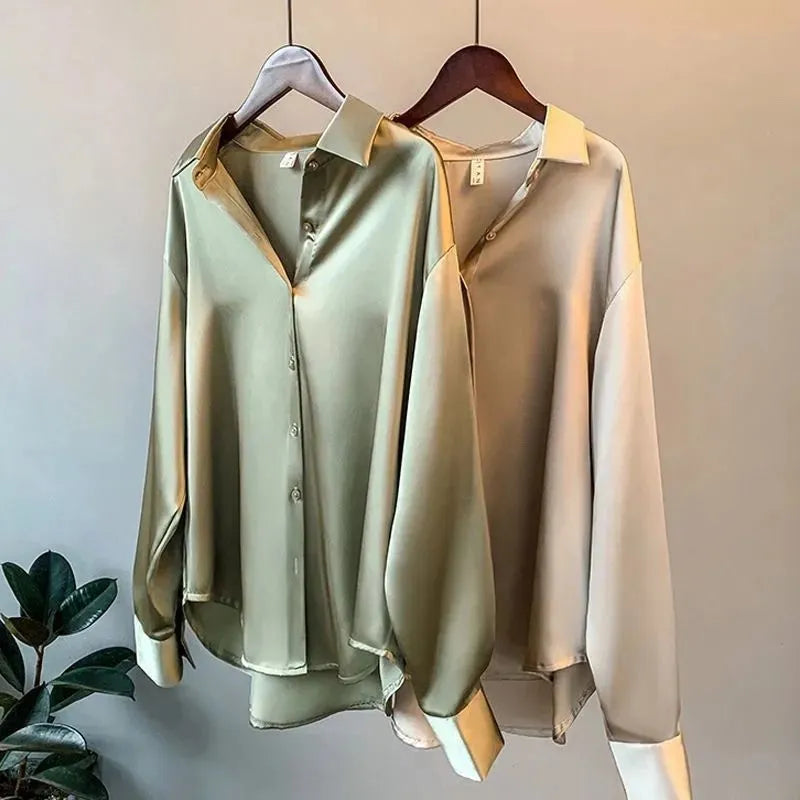Leyla - Stijlvolle Santijnen Blouse