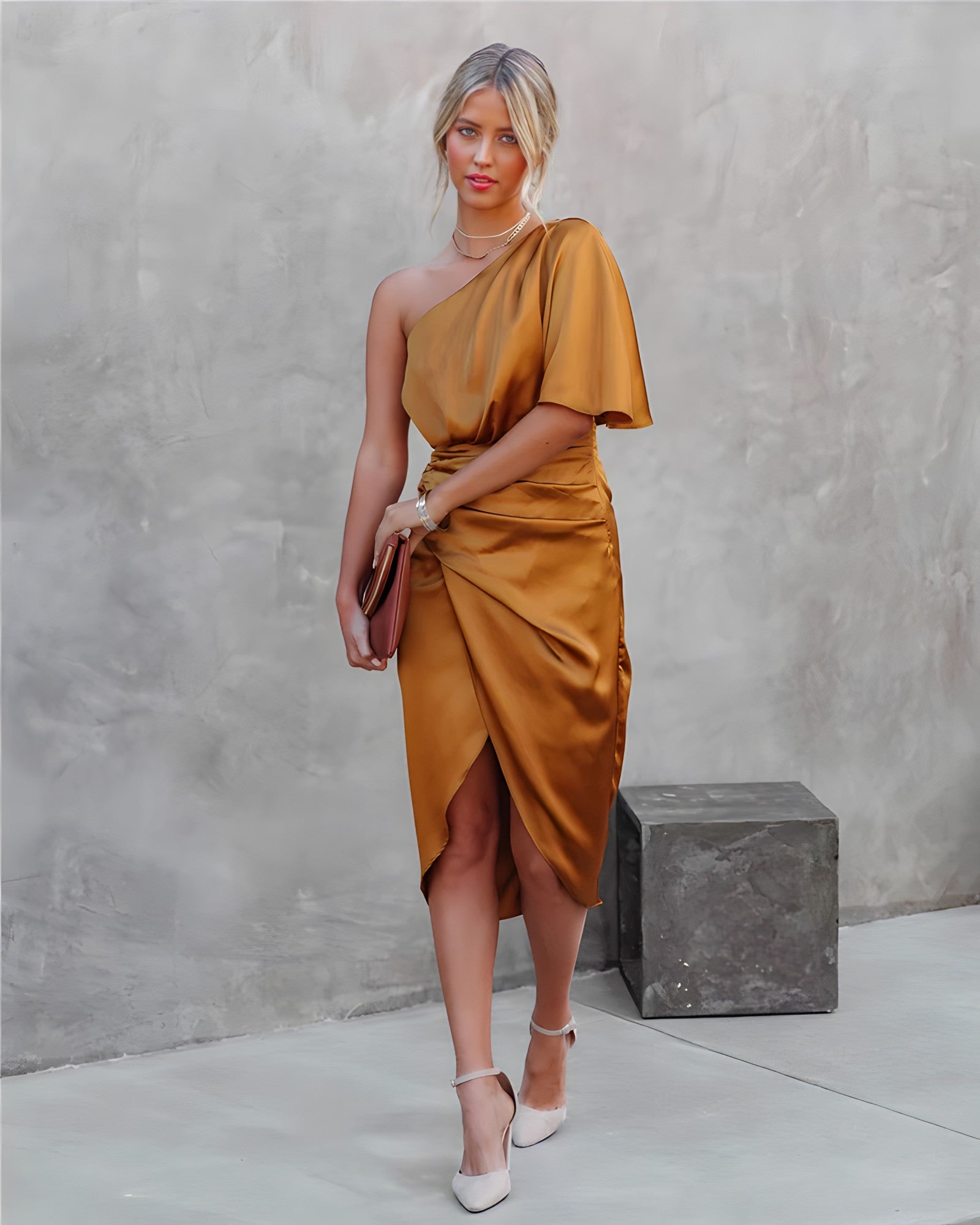 Estelle️ - One shoulder satijnen jurk