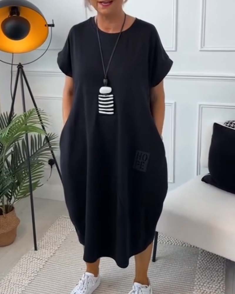 Marie™ - Casual jurk met korte mouwen en letterprint