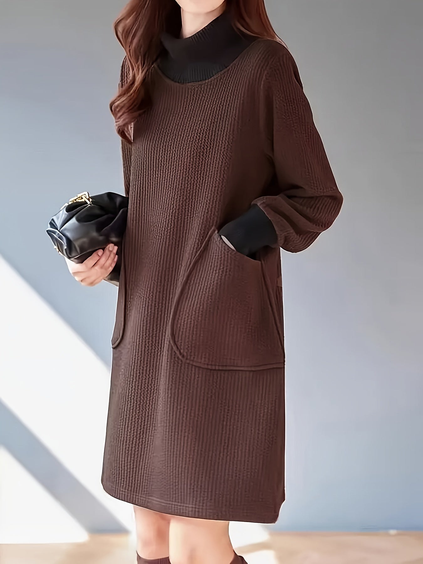 Lydie™ - Chique Midi-jurk met Hoge Kraag en Raglanmouwen