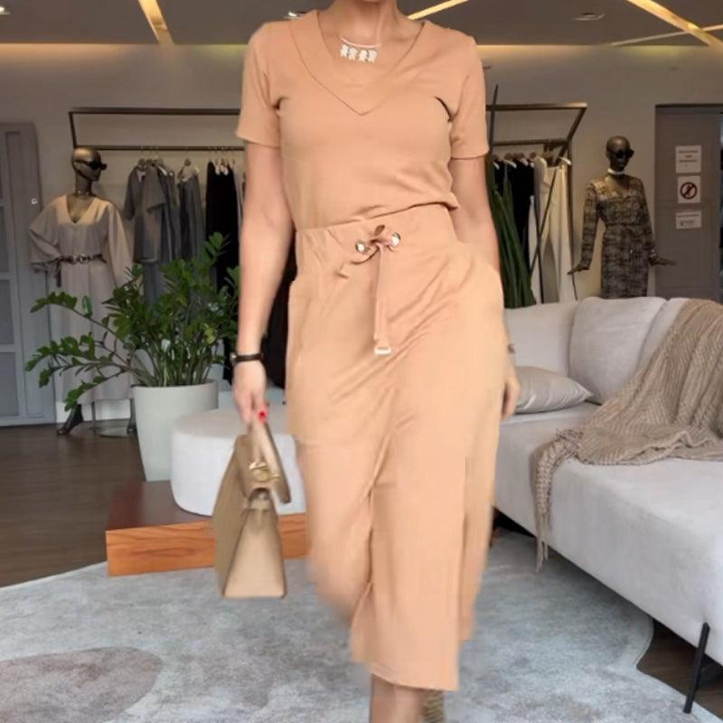 Quelara - Top en rok met V-halslijn – Moderne elegantie en gegarandeerd comfort