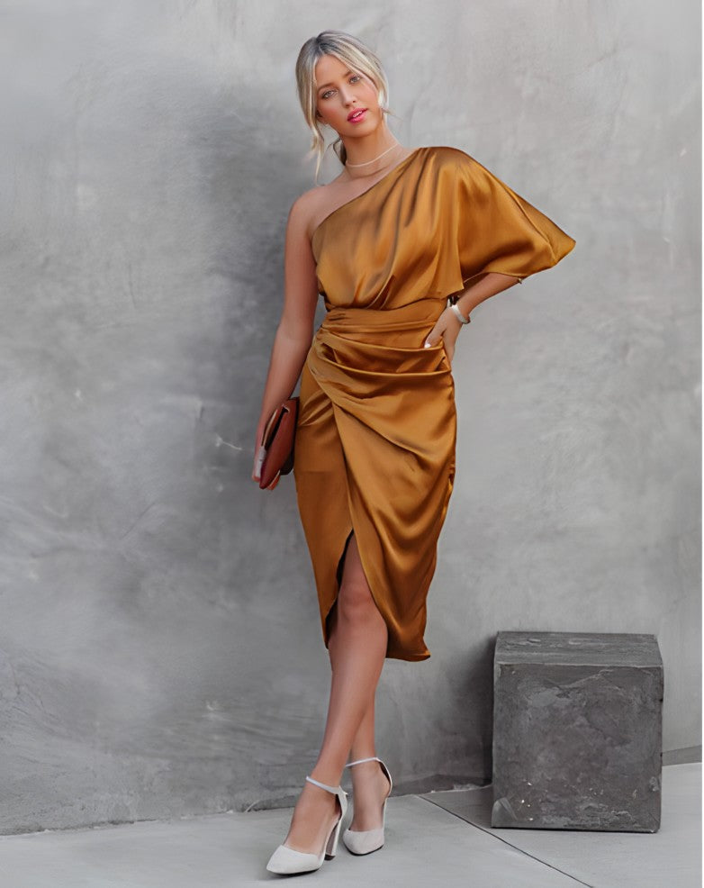 Estelle️ - One shoulder satijnen jurk