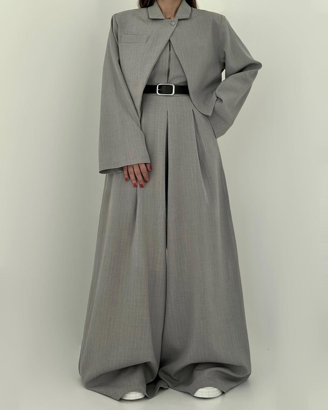 Cyravine - Vrouwen Ensemble Bustier en Jas in Elegante en Trendy Stijl