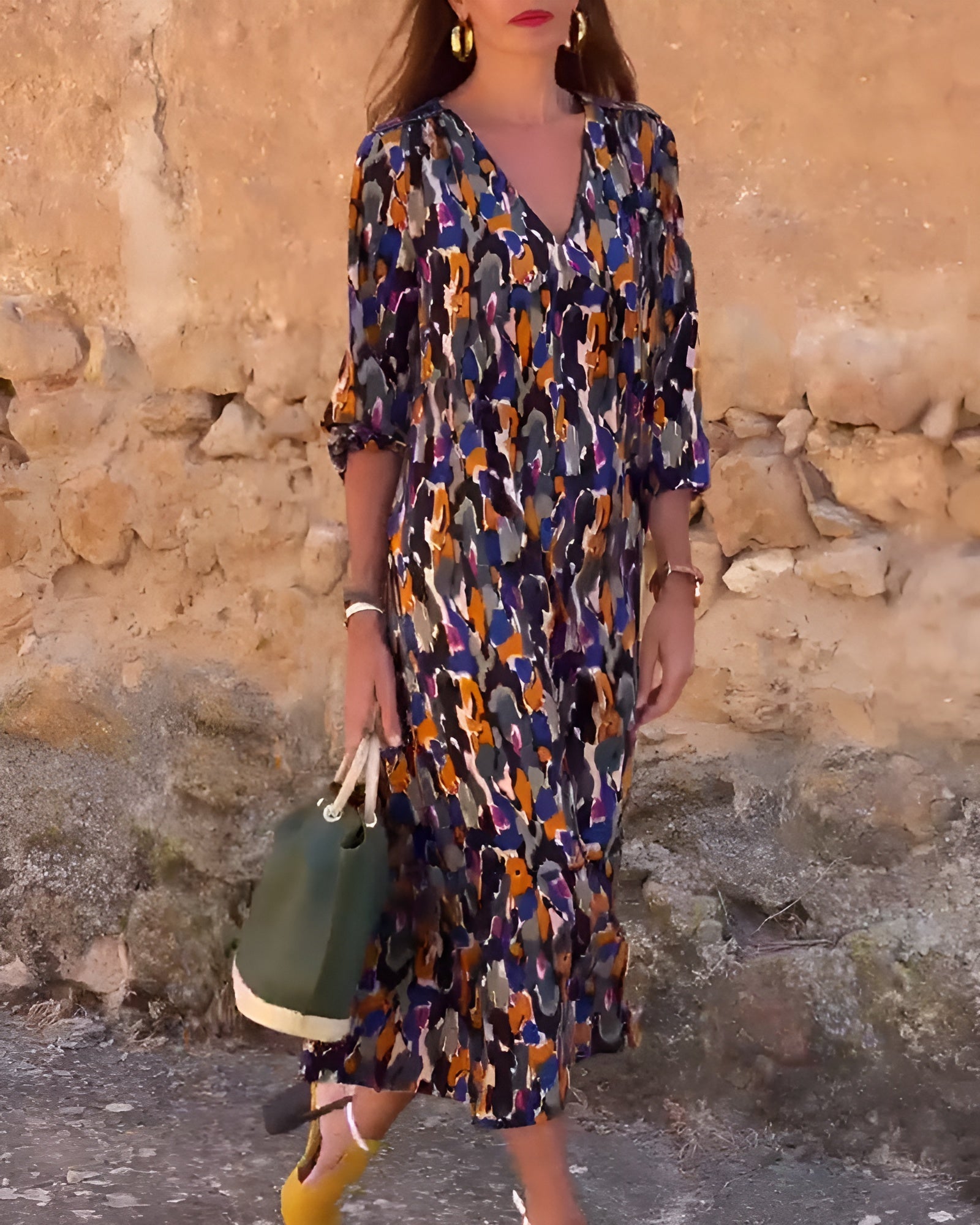 Lorina™ - V-hals jurk met retroprint