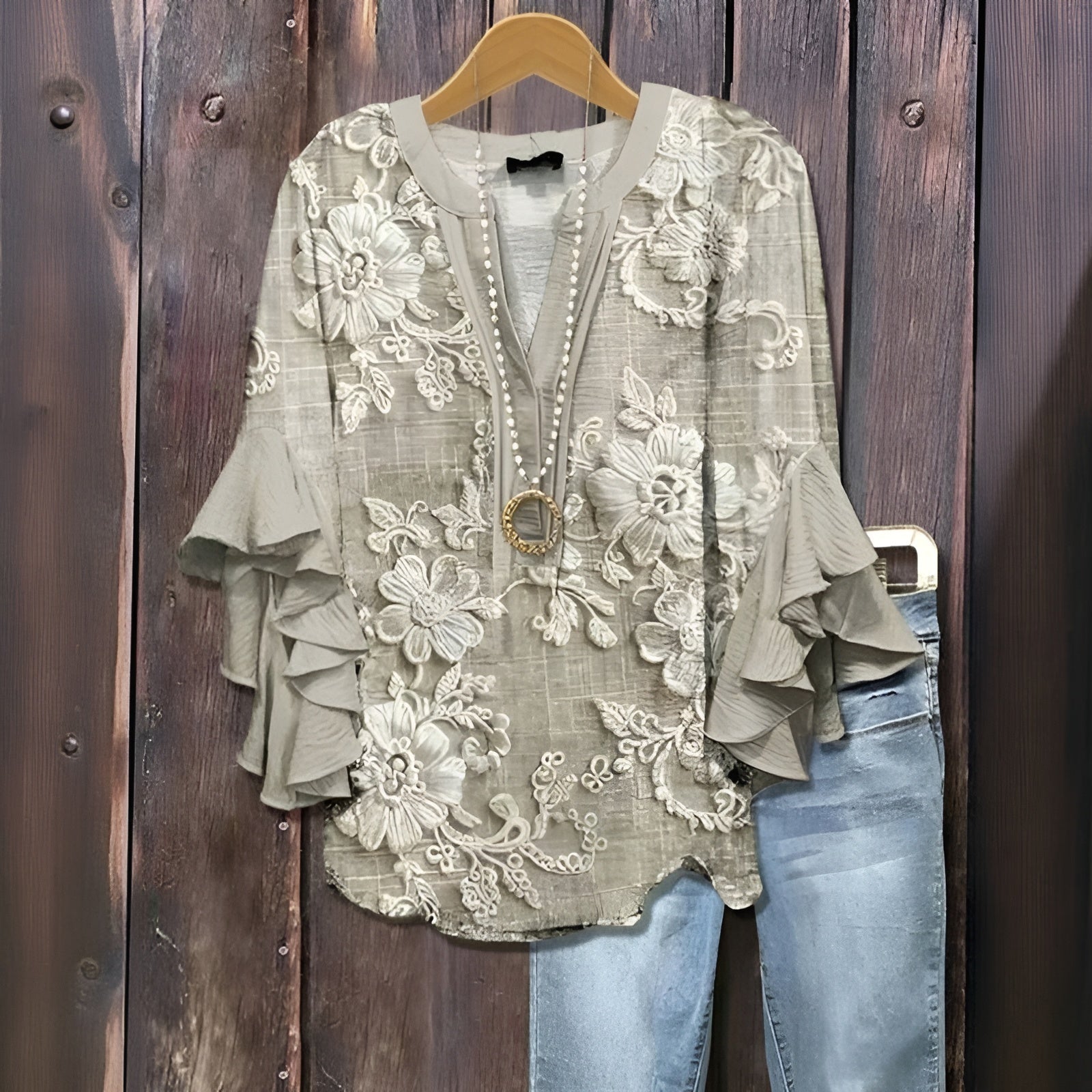 Elyara™ - Casual blouse met bladmotief