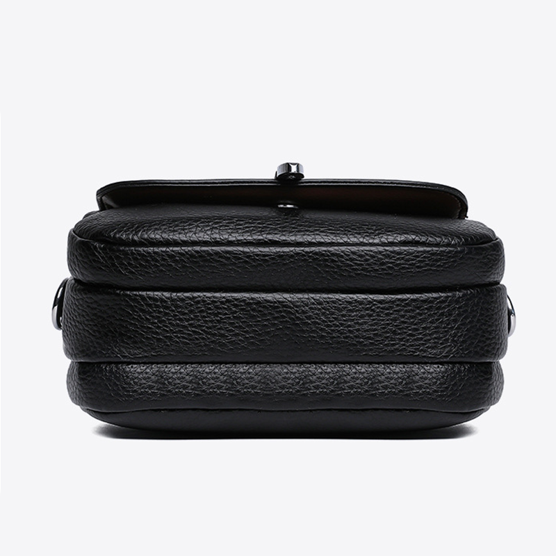 Isarivienne - Lichte Schoudertas voor Vrouwen in Effen Kleur met Tijdloze Stijl