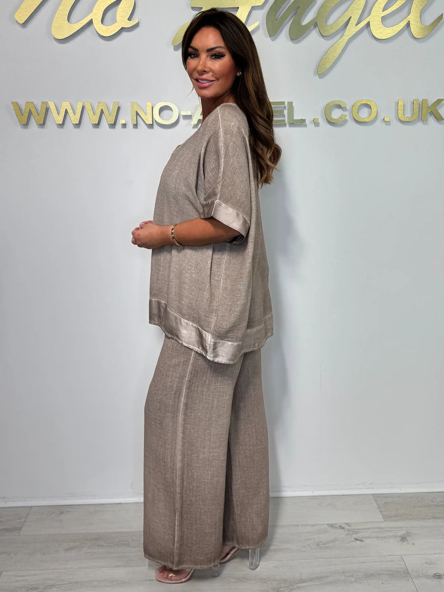 Haliora™ - Casual en trendy damesset met V-halslijn