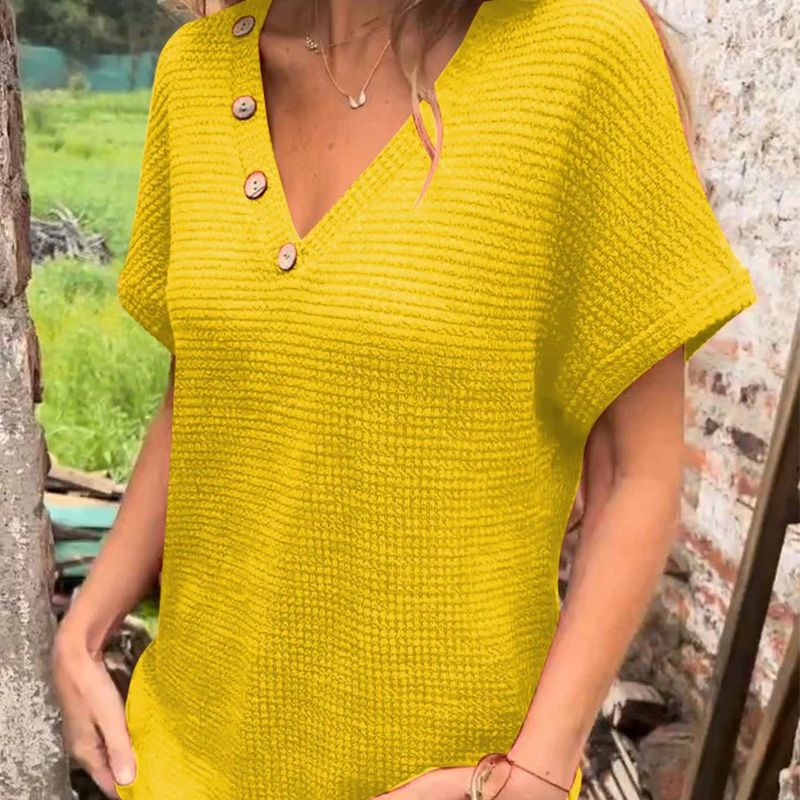 Adina™ - Stijlvolle V-hals Top met Korte Mouwen en Knopen