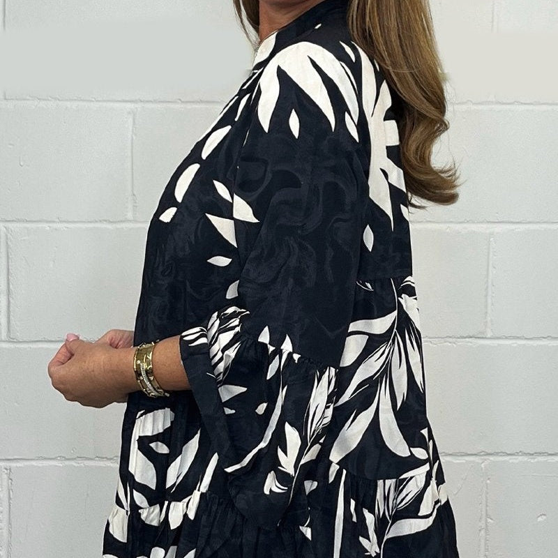 Alix™ - Elegante blouse met uitlopende mouwen en V-hals