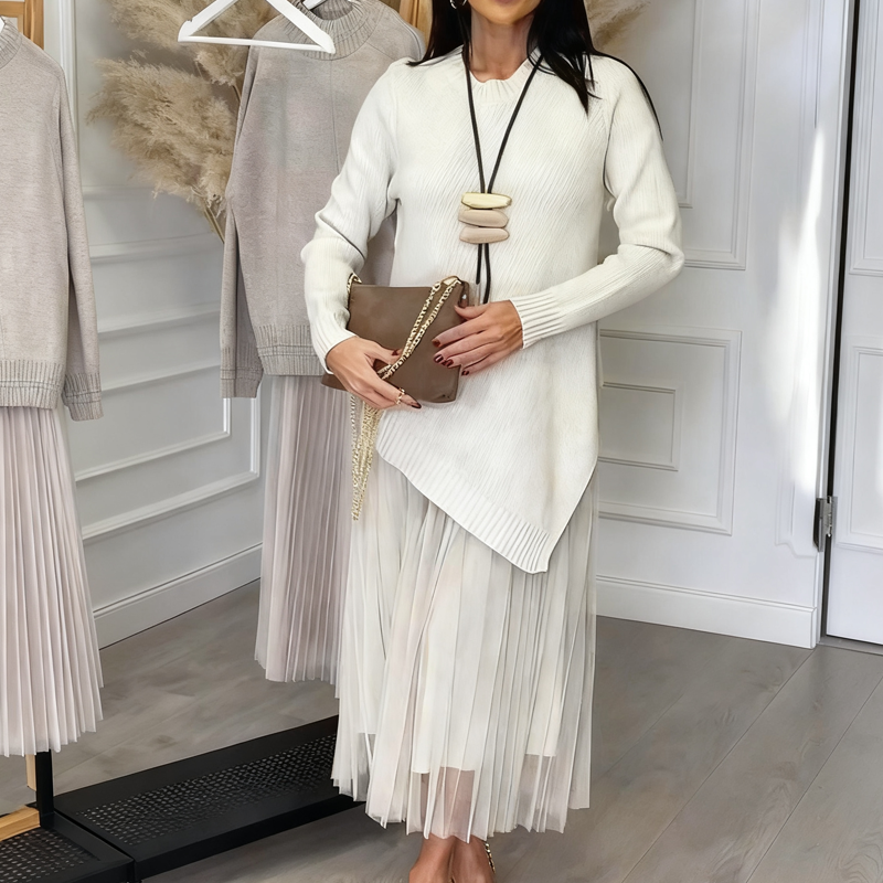 Evelyara - Asymmetrische Trui en Plissé Midi Jurk